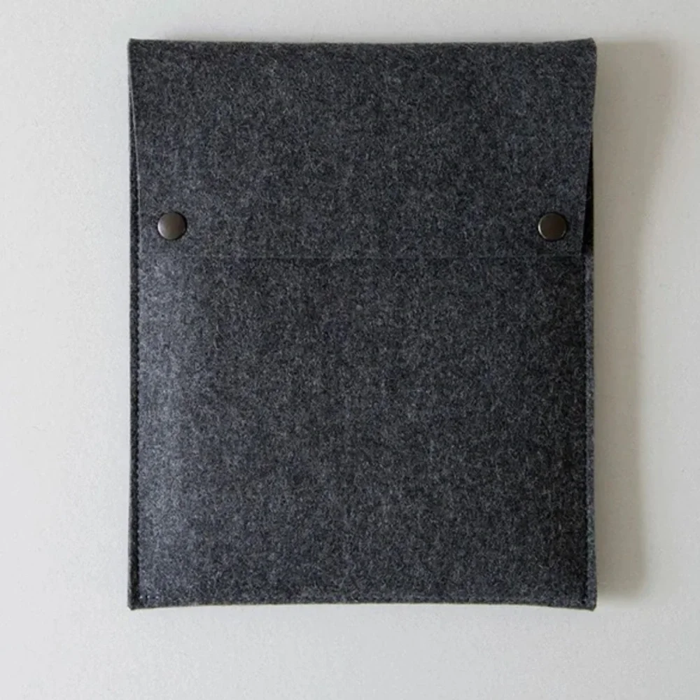 byrd & belle felt ipad sleeve - pocket & flap